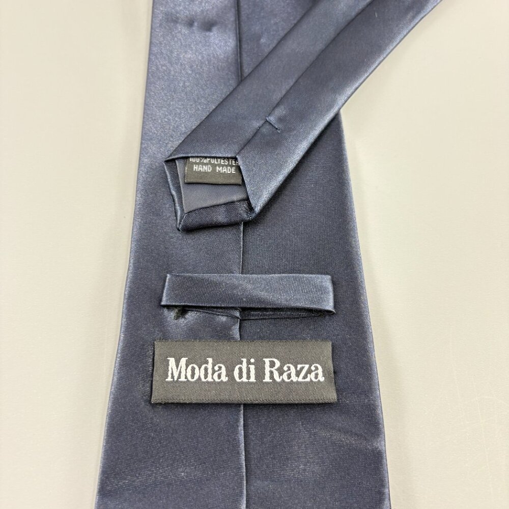 Moda di Raza Dark Navy Blue Solid Men's Tie 3 1/2" x 59" - Picture 3 of 3